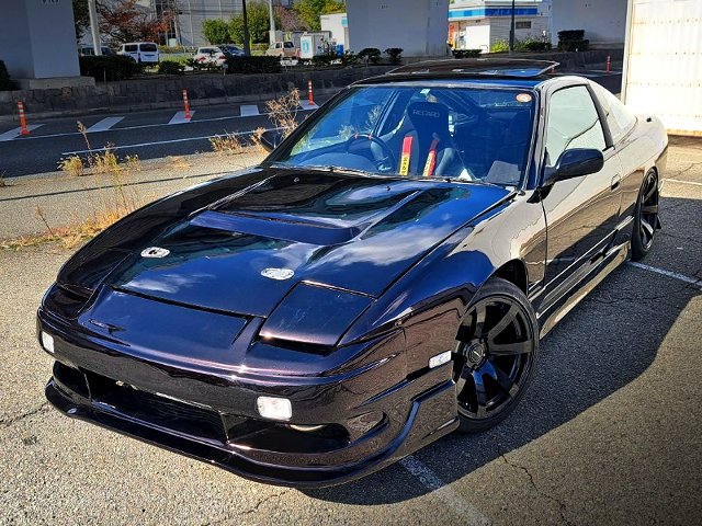 FRONT EXTERIOR of 180SX TYPE-X.