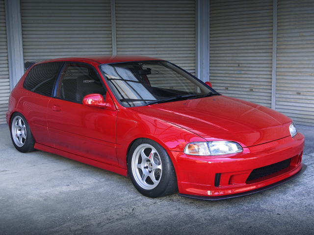 FRONT EXTERIOR of RED EG6 CIVIC HATCH SiR2.