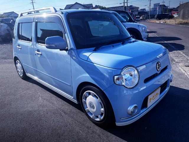 FRONT EXTERIOR of LIGHT-BLUE L675S MIRA COCOA PLUS X.
