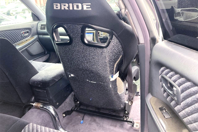 DRIVER BRIDE FULL BUCKET SEAT.