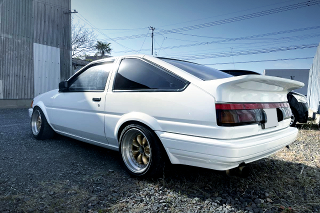 REAR EXTERIOR of AE86 LEVIN GT APEX.