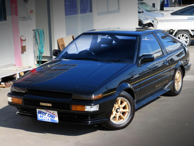 FRONT EXTERIOR of AE86 TRUENO BLACK LIMITED.