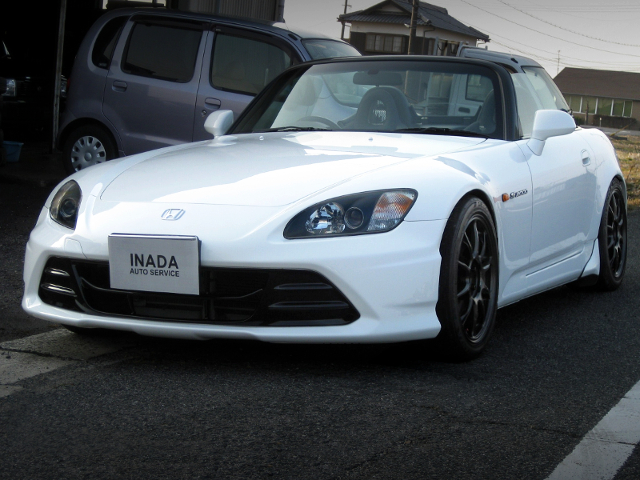 FRONT EXTERIOR of AP1 S2000.