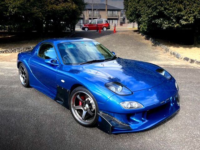 FRONT EXTERIOR of RE AMEMIYA WIDEBODY FD3S RX-7.