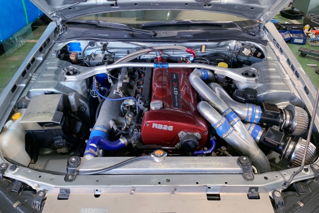RB26 TWIN TURBO of LHD R34 GT-R ENGINE ROOM.