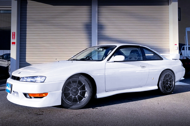 FRONT LEFT-SIDE EXTERIOR of LATE MODFEL S14 SILVIA Ks.