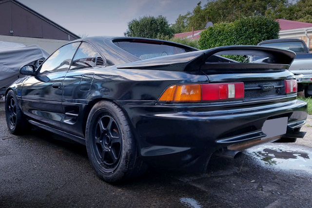 REAR EXTERIOR of SW20 MR2 G-LIMITED.