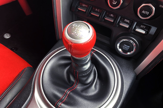 NISMO 6-SPEED MANUAL INSTALLED ZN6 TOYOTA 86GT.