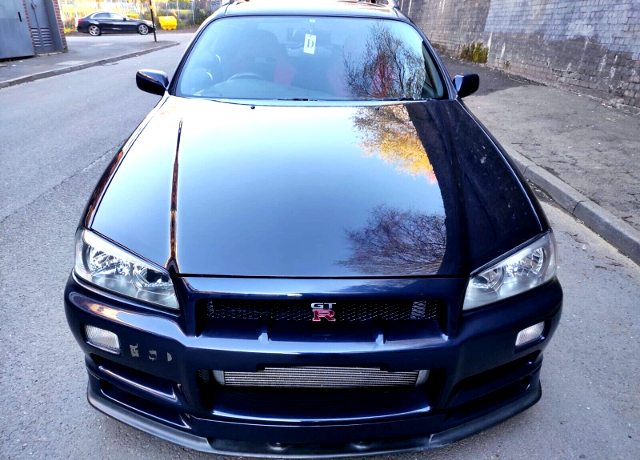 WC34 STAGEA With R34 GT-R FRONT END CONVERSION.