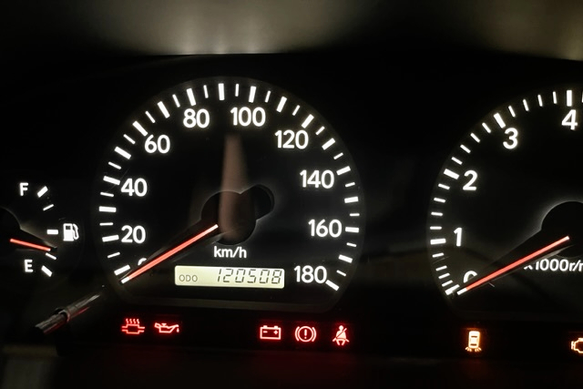 JZX100 SPEED CLUSTER CONVERSION to JZX90 MARK 2 TOURER-S.