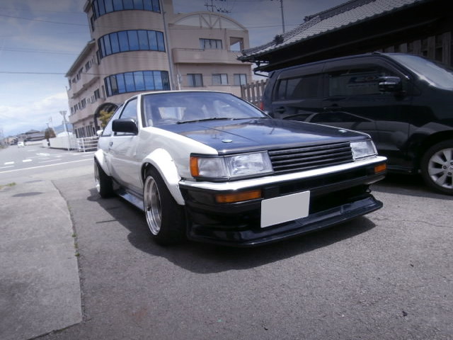 FRONT EXTERIOR of AE86 COROLLA LEVIN.