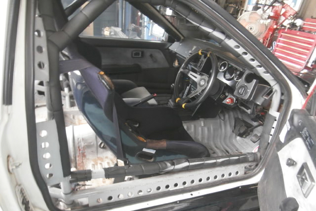 DRIVER SIDE INTERIOR of AE86 COROLLA LEVIN.