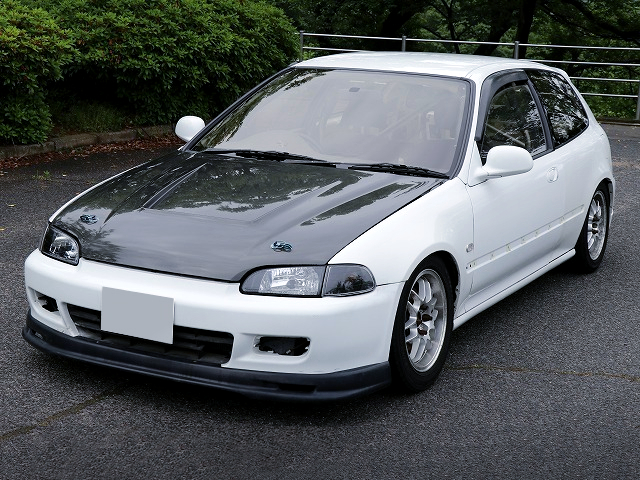 FRONT EXTERIOR of EG6 CIVIC SiR2.