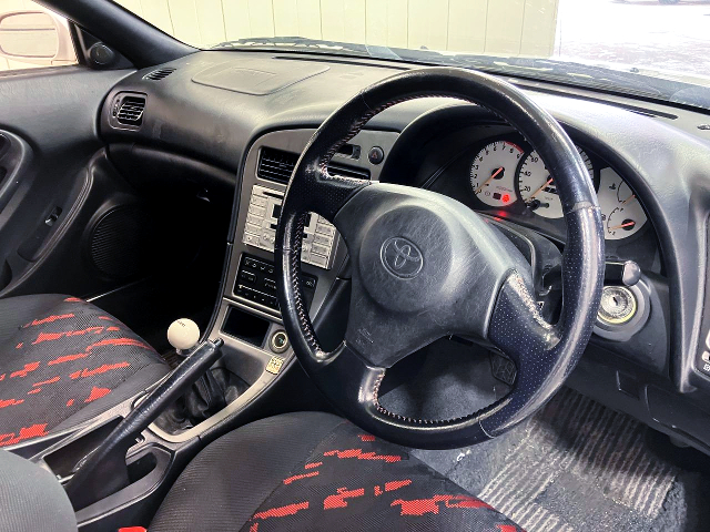 INTERIOR of HIGH-TECH TWO-TONE ST202 CELICA SS-3.