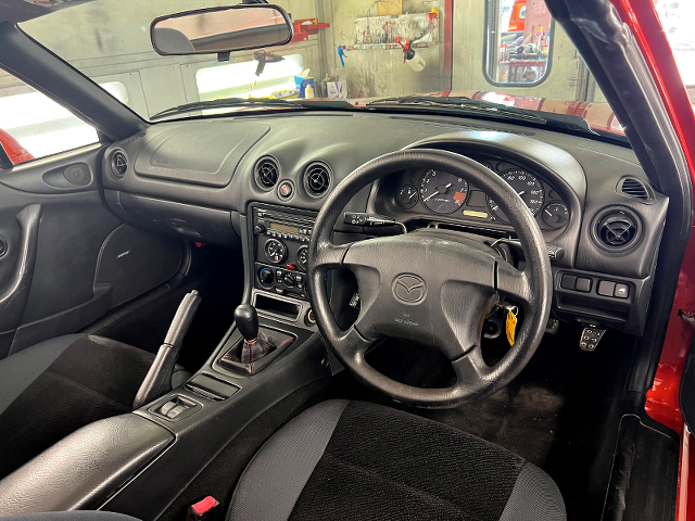 INTERIOR of NB6C ROADSTER SPECIAL PACKAGE.