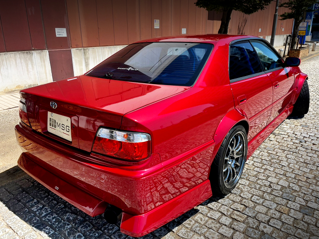 Rear Exterior of JZX100 CHASER TOURER-S TRD SPORTS.