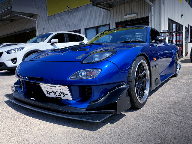 Front Exterior of RE-AMEMIYA WIDEBODY FD3S RX-7 TYPE-RB.