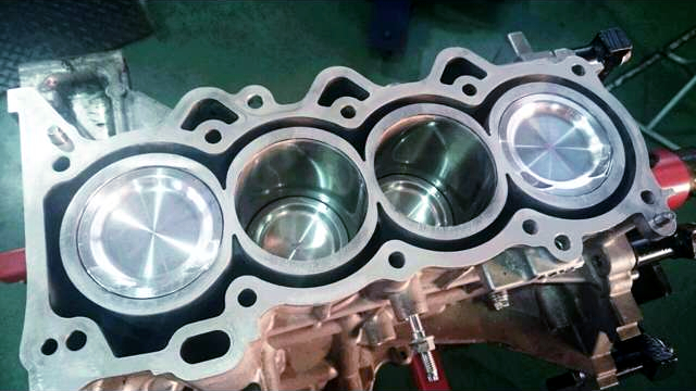 Forged Pistons installed in 1NZ-FE Block.