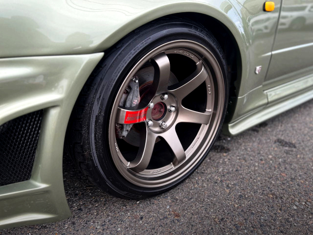 Aftermarket Wheel of ER34 Skyline With GT-R Z-tune Style Conversion.
