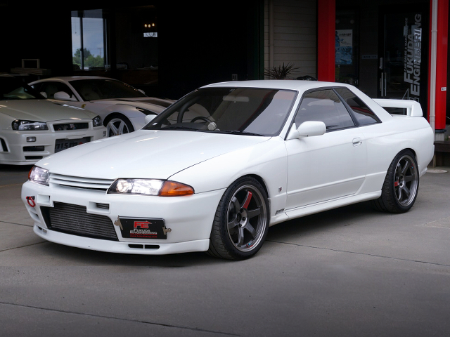 Front Exterior of R32 SKYLINE-GT-R .
