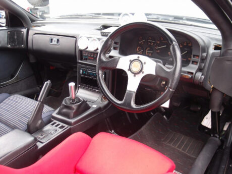 FDサージ!13B改IHI製シングルターボ!前後ワイドフェンダー!R-MAGICエアロ!5速MT!FC3S型サバンナRX-7の国内中古車を掲載