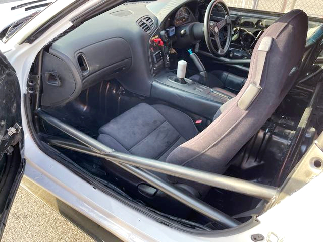 Interior of over 500HP FD3S RX-7.