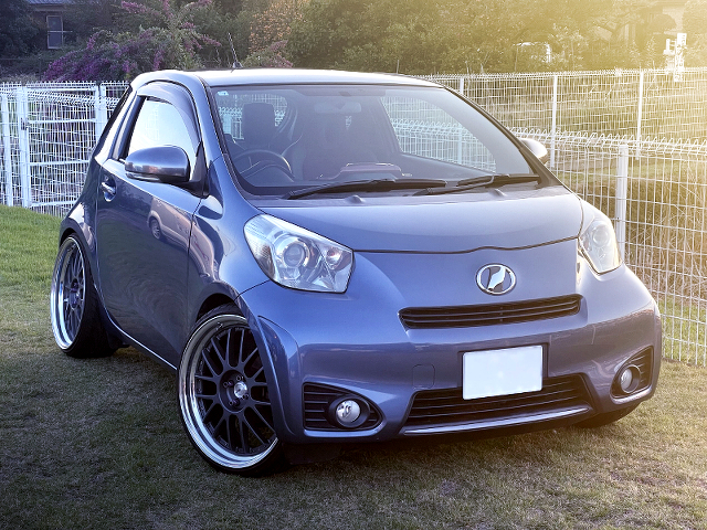 Front exterior of NGJ10 TOYOTA iQ 130G MT→ LEATHER PACKAGE.