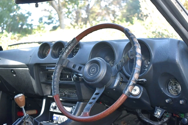 Steering wheel of Jet li GS30 Fairlady Z.