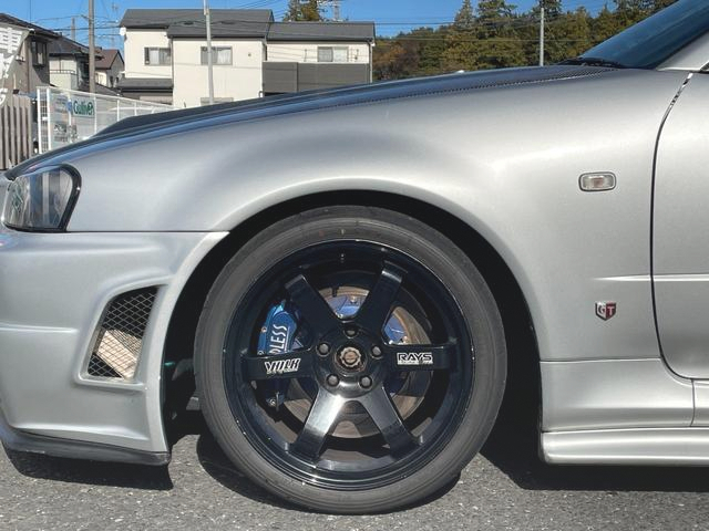 ENDLESS front caliper of NISMO N1-R in R34 SKYLINE GT-R V-SPEC.