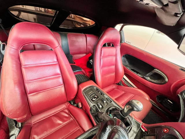 Interior seats of VeilSide RX-7 Fortune Model.