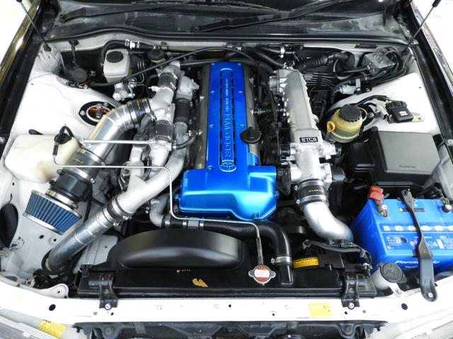 2JZ-GTE TWIN TURBO Engine in JZX100 CHASER engine room.