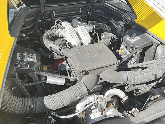 F119 V8 3.4L Engine of FERRARI 348 ts engine room.