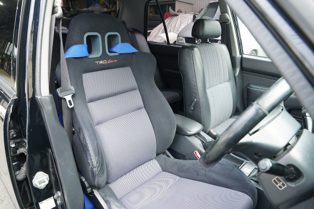 Seats of COMFORT GT-Z SUPERCHARGER.