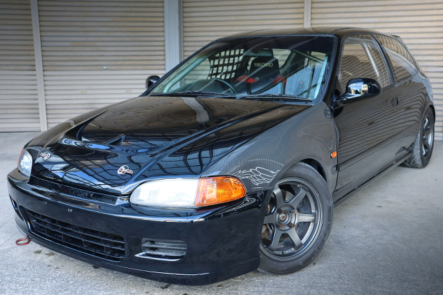 Front exterior of EG6 CIVIC SiR2.