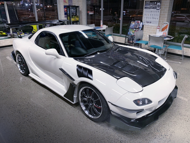 Front exterior of MADFACE WIDEBODY FD3S RX-7 TYPE-RS.