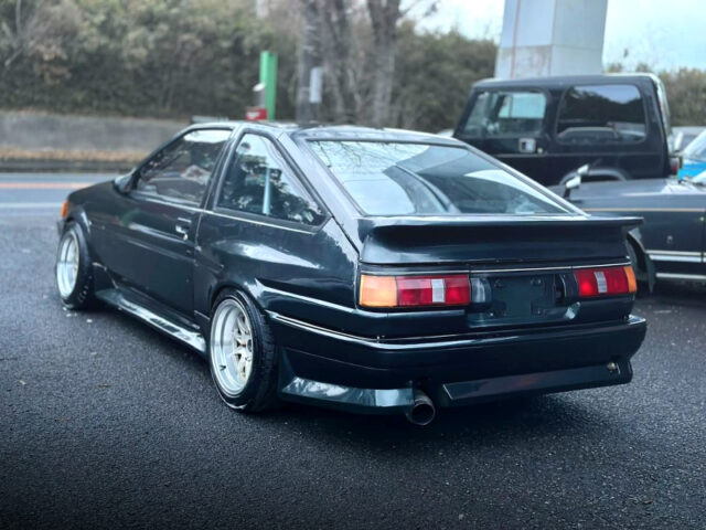 Rear exterior of AE86 LEVIN.