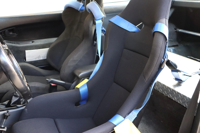 Interior seats of EJ1 CIVIC COUPE.