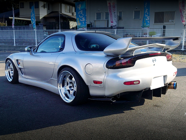 Rear exterior of FD3S RX-7 TYPE-RS.