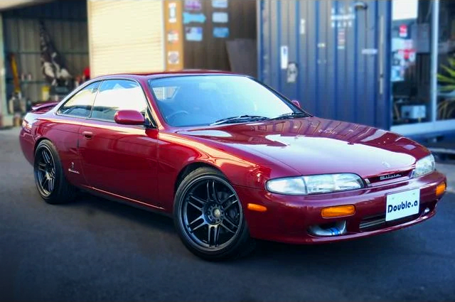 Front exterior of Pre-facelift S14 SILVIA Qs.