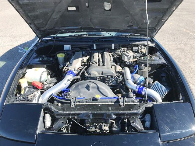S15 SR20DET turbo engine in RPS13 180SX TYPE-S engine room.