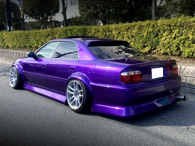 Rear exterior of WIDEBODY purple JZX100 CHASER.