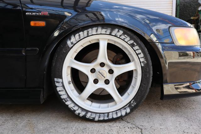 Front wheel of CL1 Accord EURO-R.