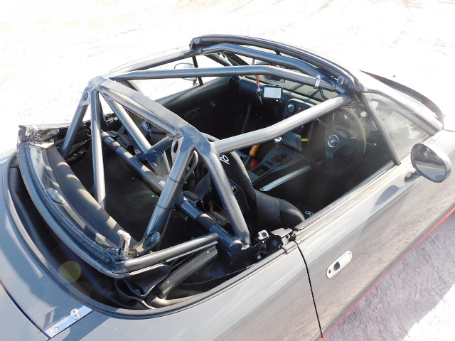 roll cage of 1st Gen Eunos Roadster.