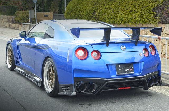 Rear exterior of R35 NISSAN GT-R Pure Edition.