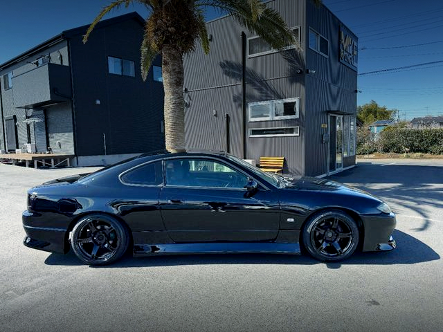 Side exterior of S15 SILVIA.