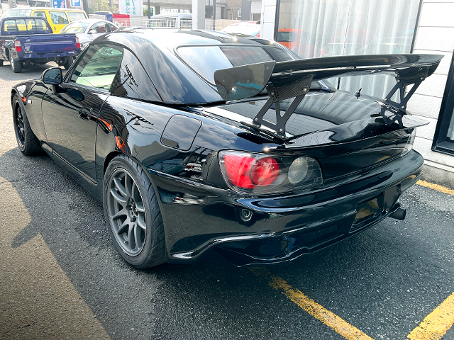 rear exterior of S2000 supercharger.