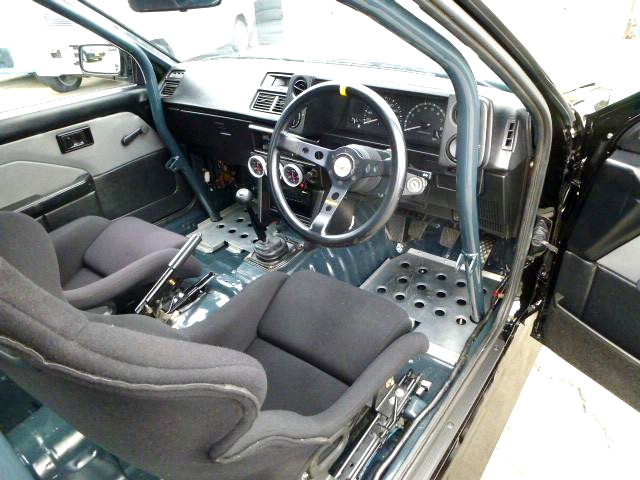 Interior of AE86 COROLLA LEVIN SR with TRUENO BLACK LIMITED STYLE and WIDEBODY.