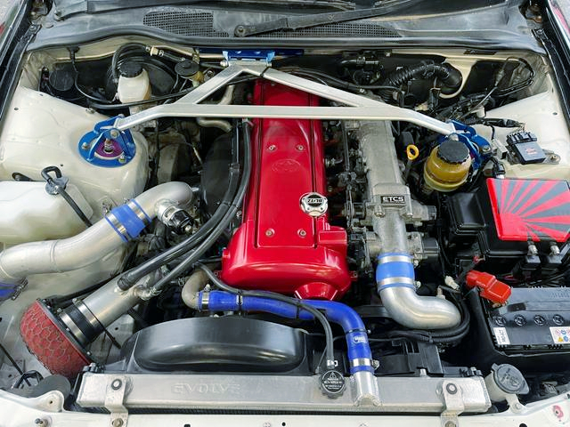 1JZ-GTE engine with Tomei M8280 single turbo.