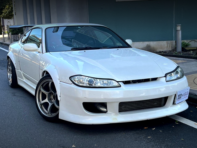 Front exterior of S15 SILVIA SPEC-R with WIDEBODY.