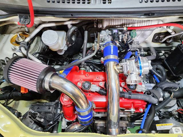 K6A Twin cam turbo engine With TD-03 turbo.